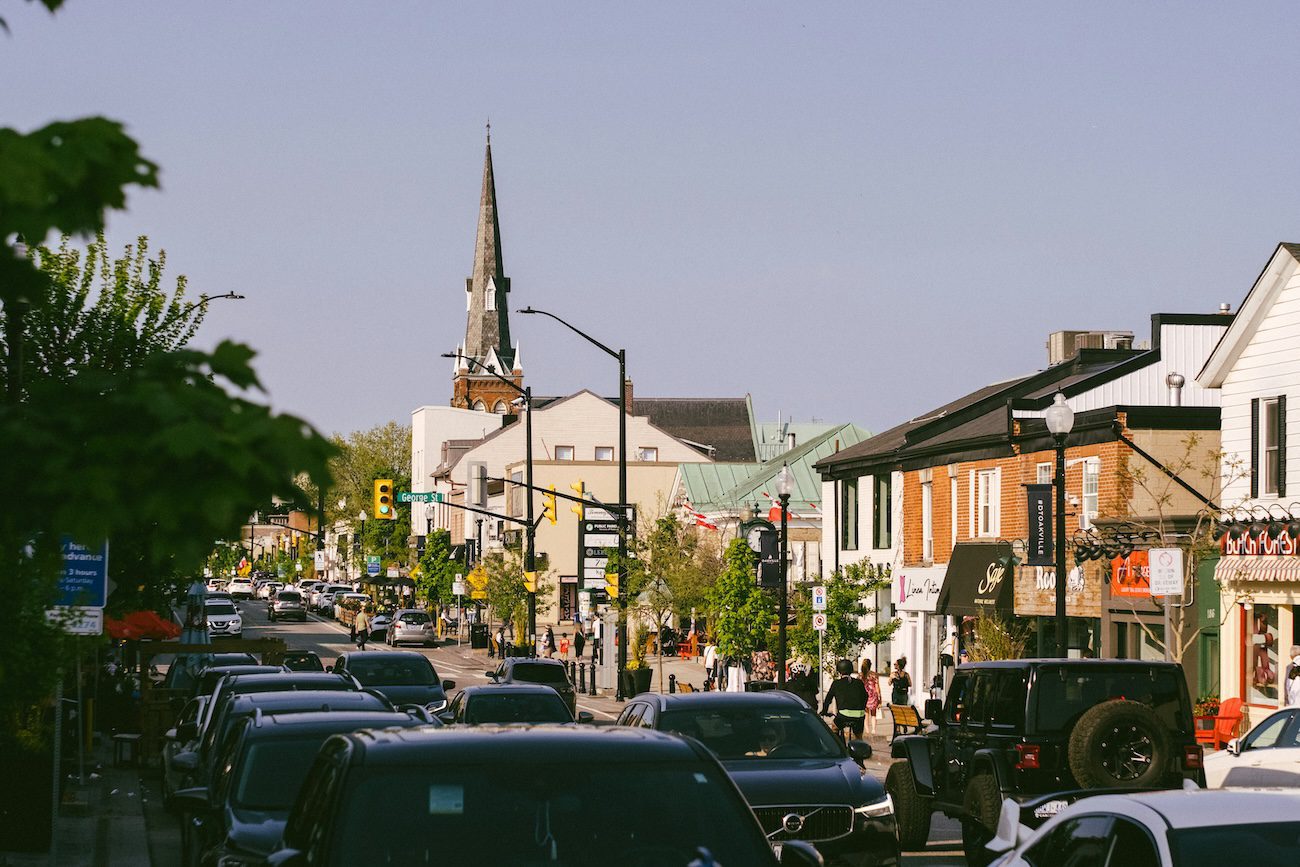 Oakville Community Guide